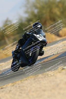 media/Jan-14-2024-SoCal Trackdays (Sun) [[2e55ec21a6]]/Turn 2 (1025am)/